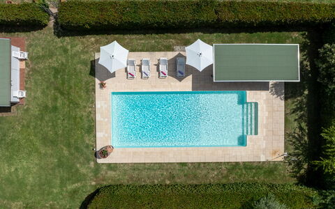Il Cipresso, Casa Martina, Cortona: Piscine, Recours, Composite, Thermes, Ombre, Mobilier De Jardin, Jardin, Loisir, Eco Hôtel, Aménagement Paysager