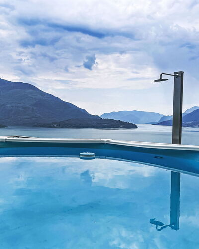 Melissa: Bleu, L'Eau, Montagnes Relief, Montagne, Colline, Piscine, Chaîne De Montagnes, Cotiers Et Relief Océaniques, Lac, Mer