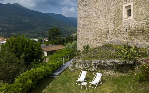 Casa Torre Il Castello: Meubles, Table Cuisine Et Salle A Manger, Chaise, Sol, Mer, Balcon, Océan, Recours, Eco Hôtel, Salle À Manger