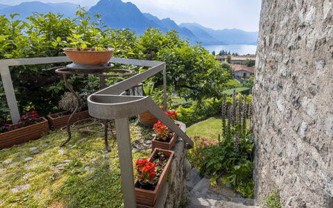 Casa Torre Il Castello: Meubles, Table Cuisine Et Salle A Manger, Chaise, Sol, Mer, Balcon, Océan, Recours, Eco Hôtel, Salle À Manger