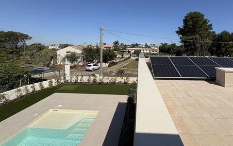 Villa Marzia - Augusta: Piscine, Jardin, Ombre, Biens, Aménagement Paysager, Cour, Conception, Cour, Villa, Eco Hôtel