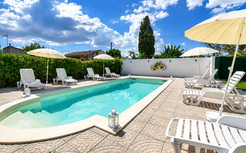 Villa Didymos: Piscine, Mobilier De Jardin, Recours, Ombre, Parapluie, Hôtel, Balancelle, Eco Hôtel, Aménagement Paysager, Chaise