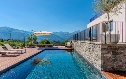 Aura: Montagnes Relief, Montagne, Piscine, Colline, Chaîne De Montagnes, Crête, Alpes, Station De Montagne, Eco Hôtel, Vallée