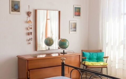 Vela Latina: Design Intérieur, Meubles, Bois, Sol, Plafond, Sol, Pièce, Éclairage, Appartement, Table