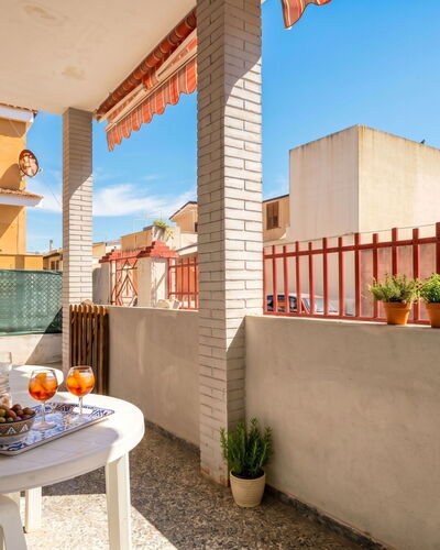 Vela Latina: Design Intérieur, Meubles, Bois, Sol, Plafond, Sol, Pièce, Éclairage, Appartement, Table