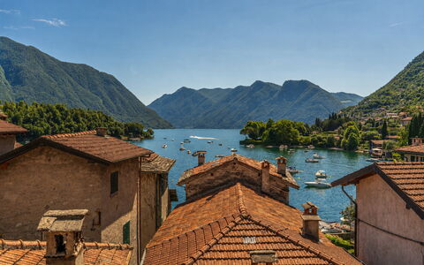 Next Comacina, Lago di Como with Garage: Montagnes Relief, Montagne, L'Eau, Plan D'Eau, Bateau, Colline, Navire, Chaîne De Montagnes, Montagnes, Maison