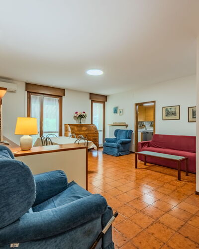 Locanda dei Nonni: Design Intérieur, Sol, Meubles, Sol, Pièce, Appartement, Plafond, Cadre, Canapé, Salon
