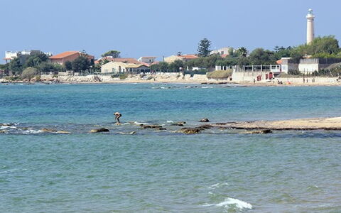 Villa Blue: Ressources En Eau, L'Eau, Plan D'Eau, Côte, Cotiers Et Relief Océaniques, Plage, Mer, Voie Navigable, Horizon