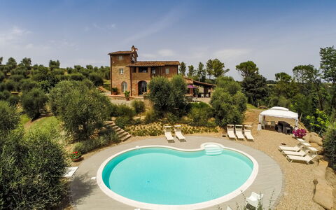Villa Larino: Paysage, Zone Rurale, Biens, Ferme, Villa, Hacienda, Aménagement Paysager, Ferme