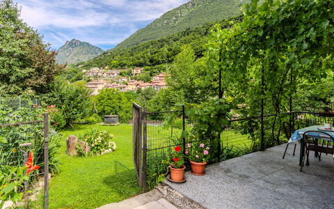Casa Iolanda: Montagnes Relief, Montagne, Colline, Montagnes, Chaîne De Montagnes, Paysage, Station De Montagne, Zone Rurale, Vallée, Village