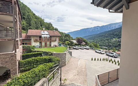Vita Nova: Station De Montagne, Chaîne De Montagnes, Pente, Village, Vallée, Balcon, Village De Montagne, Eco Hôtel, Villa