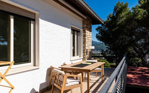 A Casa di Amici: Meubles, Design Intérieur, Sol, Sol, Table, Bois, Plafond, Chaise, Pièce, Canapé