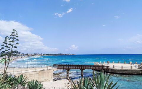 Dimora Avola Centro: Ciel, Bleu, L'Eau, Plan D'Eau, Jour, Plage, Ressources En Eau, Côte, Cotiers Et Relief Océaniques, Mer