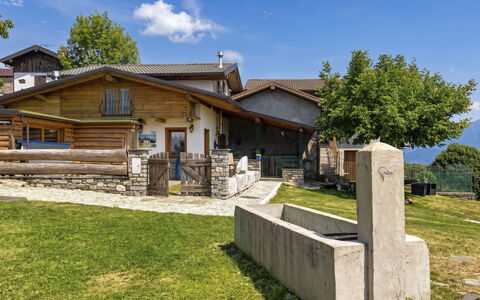 Baita Melissa: Bois, Toit, Chalet, Maison, Domicile, Porche, Siding, Ombre, Biens, Village