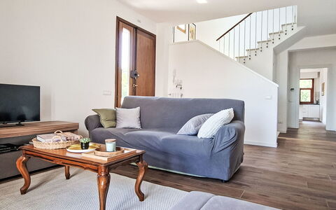 Le 3 Viste: Meubles, Design Intérieur, Sol, Mur, Canapé, Sol, Bois, Pièce, Parquet, Salon