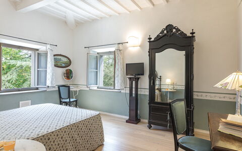 Antica Villa Merelli 12: Meubles, Design Intérieur, Mur, Plafond, Chambre, Sol, Éclairage, Domicile, Lit, Sol