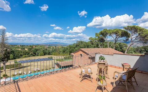 Antica Villa Merelli 12: Balcon, Eco Hôtel, Villa, Mobilier De Jardin, Clôture, Hôtel, Recours, Hacienda