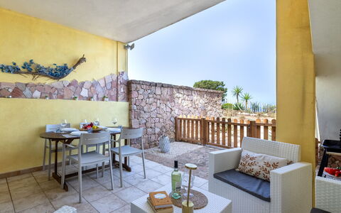 Sunset House Isola Rossa: Bleu, Balcon, Balustrade, Appartement, Clôture, Mer, Recours, Condominium, Piscine, Hôtel