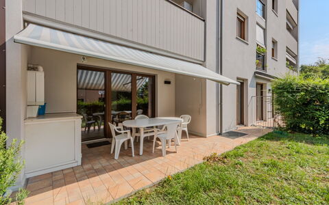 Michelon: Ombre, Balcon, Conception, Plante D'Appartement, Store, Structure En Plein Air, Cour, Pot De Fleur