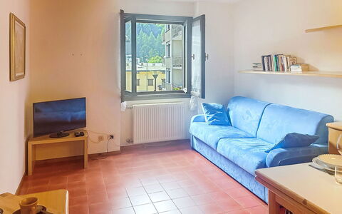 Ai Pascoli: Mur, Design Intérieur, Pièce, Sol, Sol, Appartement, Meubles, Canapé, Plafond, Domicile