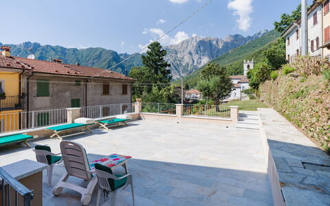 Dimora Polle di Malbacco: Montagnes Relief, Montagne, Colline, Chaîne De Montagnes, Mobilier De Jardin, Station De Montagne, Vallée, Crête, Alpes, Balcon