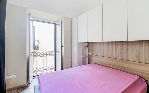 La Terrazza di Caramanico: Sol, Sol, Design Intérieur, Meubles, Bois, Pièce, Chambre, Lit, Domicile, Appartement