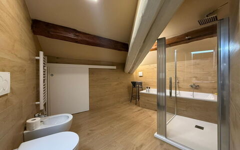 Il Pittore: Sol, Design Intérieur, Plafond, Sol, Luminaire Plomberie, Salle De Bains, Pièce, Plomberie, Luminaire, Tuile