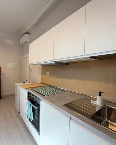 Il Pittore: Cuisine, Comptoir, Appareil De Cuisine, Principaux Appliance, Sol, Design Intérieur, Cabinetry, Bois, Sol, Evier