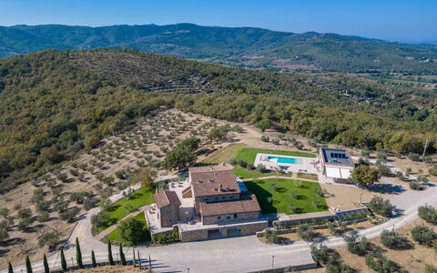 La Calcinaia Country House, Bucine: Paysage, Biens, Photographie Aérienne, Village, Ferme, Vue Du Ciel, Villa, Piscine, Hacienda, Manoir