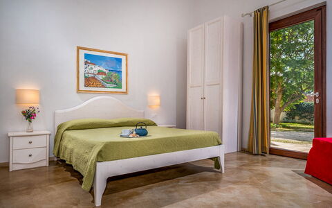 Casale Domè 14+2: Meubles, Lit, Design Intérieur, Chambre, Sol, Sol, Bois, Drap De Lit, Literie, Pièce