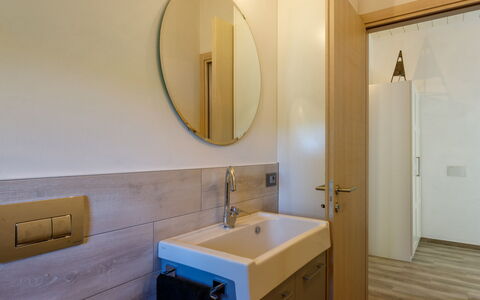 Villa Mia 6: Sol, Sol, Mur, Design Intérieur, Lavabo, Bois, Luminaire Plomberie, Évier, Salle De Bains, Miroir