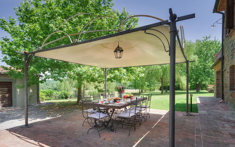 Villa Augusto 10: Jardin, Meubles, Canopée, Ombre, Belvédère, Structure En Plein Air, Patio, Arrière-Cour, Mobilier De Jardin, Cour