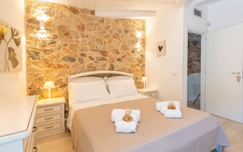 Tenuta Scialandre 10: Meubles, Design Intérieur, Chambre, Sol, Plafond, Appartement, Pièce, Cadre De Lit, Lit, Literie