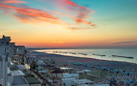Villa Corona 8: Ciel, Jour, Horizon, Crépuscule, Mer, Le Coucher Du Soleil, Soirée, Afterglow, Matin, Lumière Du Soleil