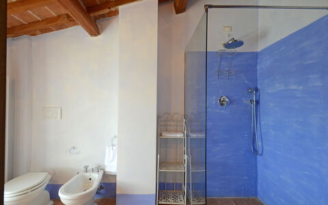 Podere Pomasciano 10: Sol, Mur, Sol, Bois, Design Intérieur, Luminaire Plomberie, Salle De Bains, Éclairage, Plomberie, Plafond