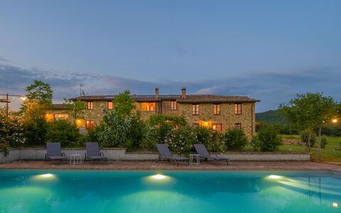 Podere Pomasciano 10: Établissements Humains, Biens, Ferme, Villa, Eco Hôtel, Piscine, Hacienda, Hôtel