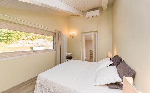 Chipieri 4+2: Design Intérieur, Sol, Sol, Bois, Meubles, Plafond, Lit, Chambre, Pièce, Éclairage