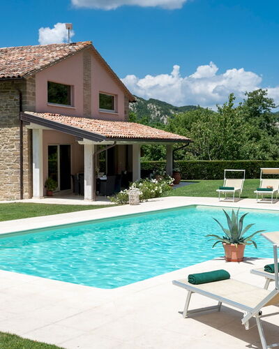 Chipieri 4+2: Piscine, Mobilier De Jardin, Recours, Maison, Zone Résidentielle, Ferme, Domicile, Loisir, Eco Hôtel, Biens