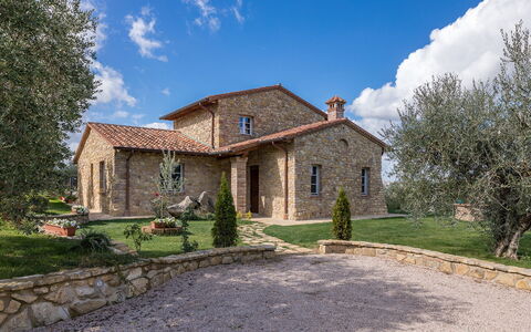 La Villetta di Dante 6: Maison, Domicile, Chalet, Toit, Nuage, Paysage, Biens, Lot Terre, Ferme