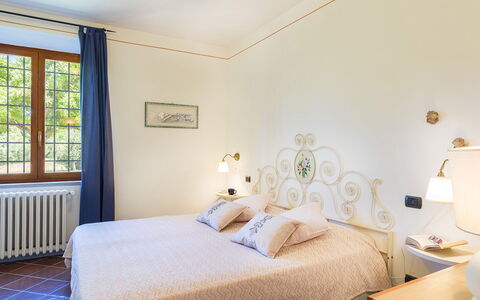 Poggio Medei 10: Meubles, Design Intérieur, Sol, Sol, Pièce, Chambre, Table, Domicile, Lit, Plafond