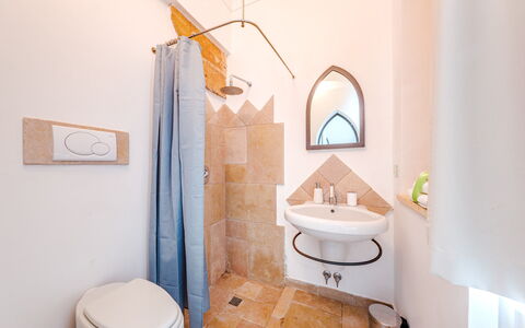 Villa Manco 12: Sol, Sol, Design Intérieur, Plafond, Pièce, Luminaire, Luminaire Plomberie, Salle De Bains, Tache De Bois