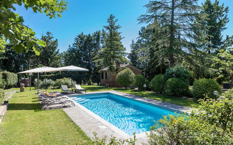 Casa Ciculino 8: Piscine, Jardin, Recours, Biens, Eco Hôtel, Ombre, Ferme, Aménagement Paysager, Chalet, Pelouse