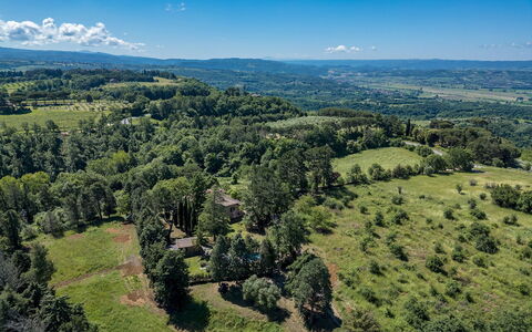 Casa Ciculino 8: Environnement Naturel, Végétation, Paysage Naturel, Prairie, Écorégion, Paysage, Plaine, Vue Du Ciel, Montagnes, Lot Terre