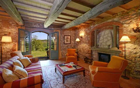 Monticchia 10: Meubles, Design Intérieur, Plafond, Canapé, Pièce, Salon, Table, Domicile, Chaise