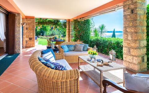 Corazza 6+1: Meubles, Mobilier De Jardin, Recours, Chaise, Table, Pot De Fleur, Piscine, Eco Hôtel, Jardin, Tableau De Plein Air