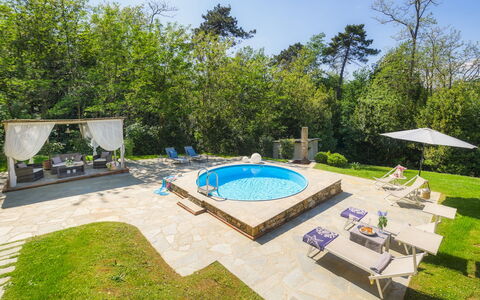 Ai Due Cuori 4: Piscine, Recours, Mobilier De Jardin, Meubles, Loisir, Ombre, Eco Hôtel, Parapluie, Aménagement Paysager, Chaise