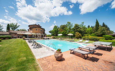 Casale dei Girasoli 14: Piscine, Biens, Recours, Hacienda, Mobilier De Jardin, Villa, Parapluie, Eco Hôtel, Manoir, Aménagement Paysager