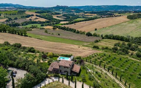 Casale dei Gelsomini 8: Zone Rurale, Paysage, Lot Terre, Plaine, Plantation, Champ, Vue Du Ciel, Biens, Village, Chalet