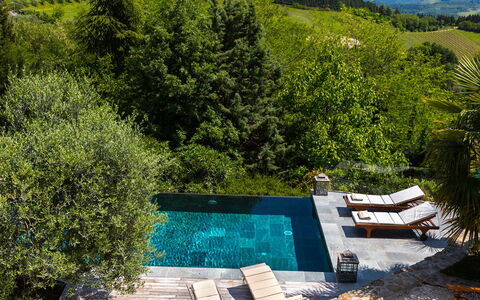Il Castellaccio 8: Piscine, Mobilier De Jardin, Recours, Balancelle, Eco Hôtel, Loisir, Chaise, Parapluie, Biens, Villa
