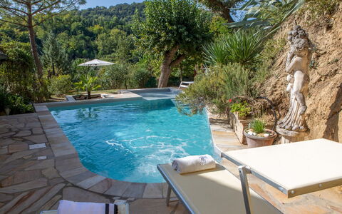 Villa Agave 8: Piscine, L'Eau, Mobilier De Jardin, Recours, Meubles, Balancelle, Eco Hôtel, Thermes, Caractéristique De L'Eau, Loisir